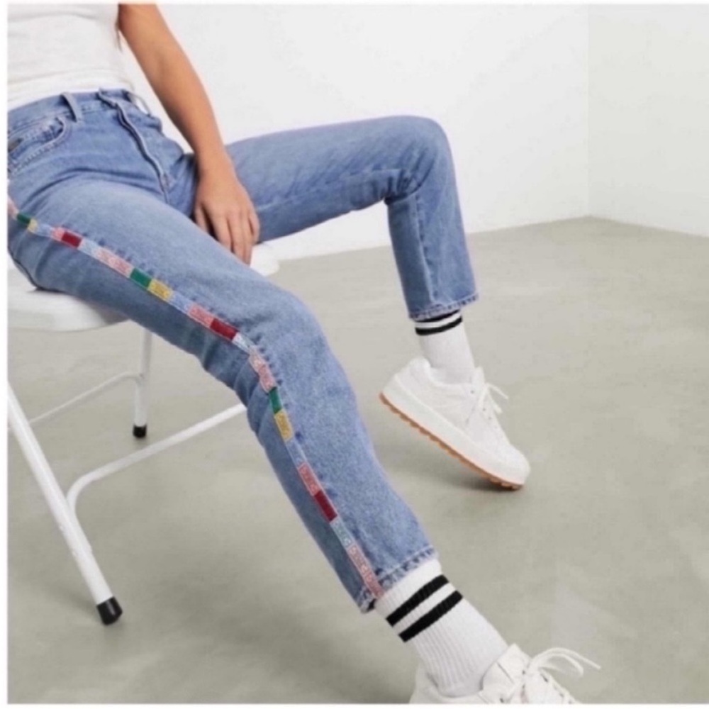 Polo Ralph Lauren Avery Boyfriend Light Blue Jeans with Colorful Stripes Seam - Picture 4 of 12